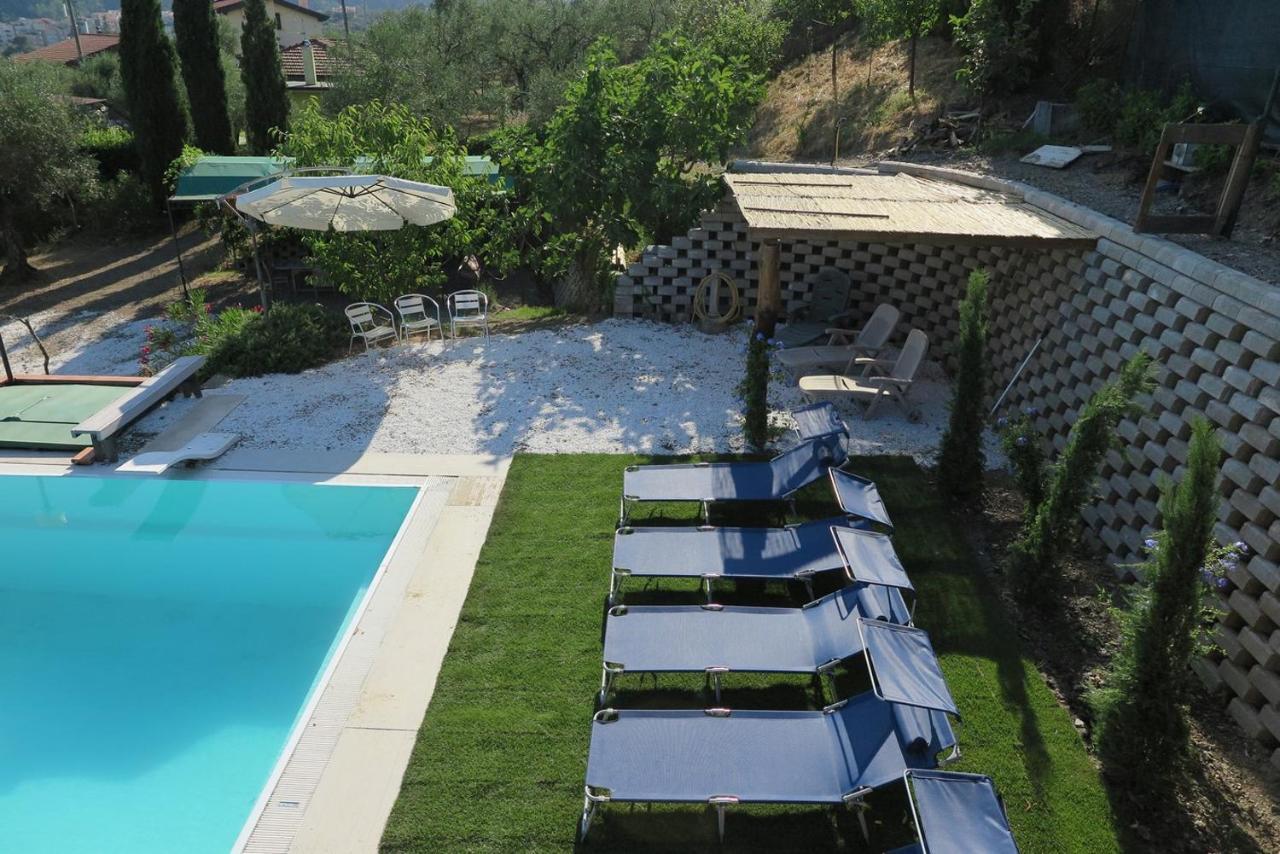 Banks 1 Villa เวซซาโน ลิกูเร ภายนอก รูปภาพ